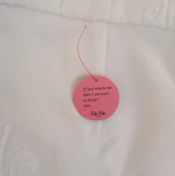 NWT Chi Chi Knee Length Gown - Picture 4 of 9